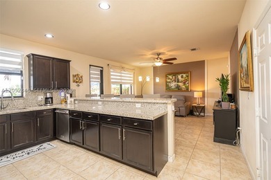 An amazing 2-story, 4 bedrooms and 3 bathrooms home located in - photo 15