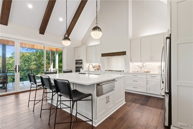 This stunning 4-year-old custom home on Lake Tuscaloosa offers - photo 22