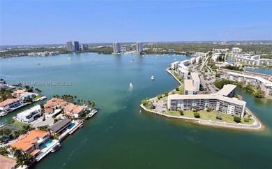 BEAUTIFUL PENTHOUSE RESIDENCE. UNOBSTRUCTED OCEAN, INTRACOASTAL - photo 27