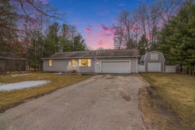 Torch Lake Home Sale Pending in Rapid City Michigan