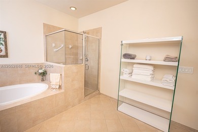 An amazing 2-story, 4 bedrooms and 3 bathrooms home located in - photo 36