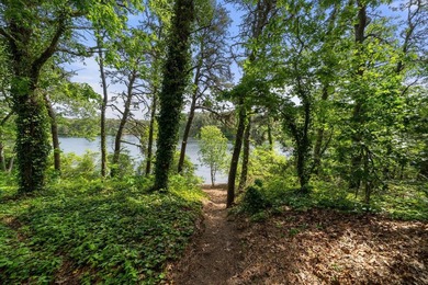 Welcome to Riverbay Estates, where Cape Cod charm meets endless - photo 42