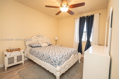 An amazing 2-story, 4 bedrooms and 3 bathrooms home located in - photo 48