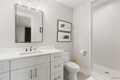 This stunning 4-year-old custom home on Lake Tuscaloosa offers - photo 48
