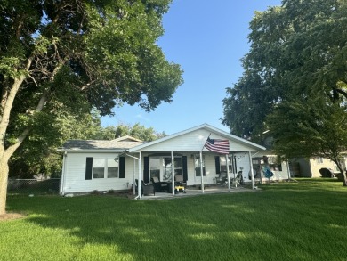 Lake Home For Sale in Johnson Lake, Nebraska