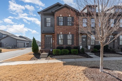 Lake Townhome/Townhouse For Sale in Belmont, North Carolina