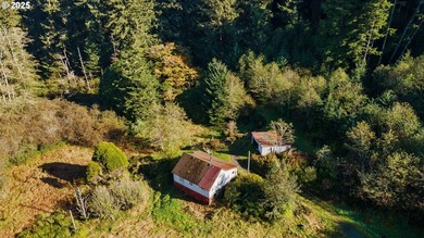 Your Coastal Dream Awaits! Nestled along the iconic Cape Arago - photo 14