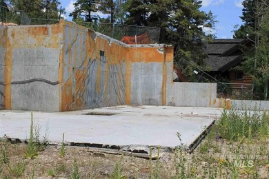 Engineer-Approved Foundation + Ready-to-Build Luxury Homesite - photo 33