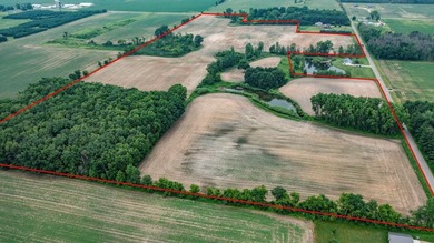 (private lake, pond, creek) Acreage For Sale in Bear Creek Wisconsin