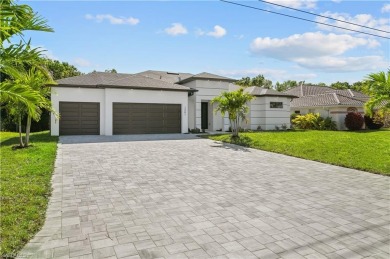 Cape Coral Lakes Area Home For Sale in Cape Coral Florida