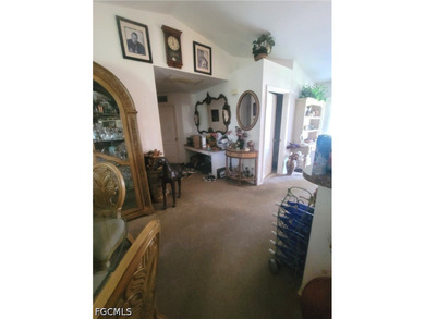 comfortable smallish home with an area for a desk near the hall - photo 10