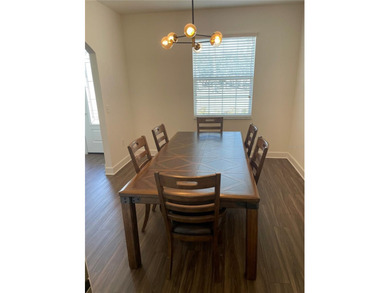 BEAUTIFULL HOME LOCATED IN REEDY ESTATES, THIS PROPERTY SITS ON - photo 13