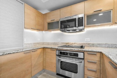 6th floor 2BR + bonus room/den, 2BA condo with east/sunrise - photo 19