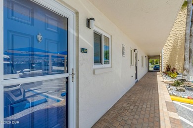 ''Discover this beautiful 2 bedroom 2 bath riverfront condo for - photo 5