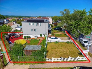 Beautifully maintained semi-detached corner single-family home - photo 29