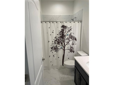 BEAUTIFULL HOME LOCATED IN REEDY ESTATES, THIS PROPERTY SITS ON - photo 40