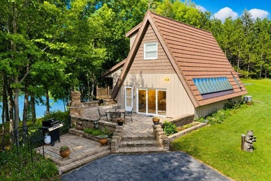 Finnegan Lake Home For Sale in Gillett Wisconsin