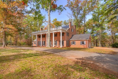 Classic Southern Colonial in the Heart of Floyd - timeless brick - photo 3