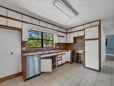 Opportunity awaits at this spacious single-family home situated - photo 10