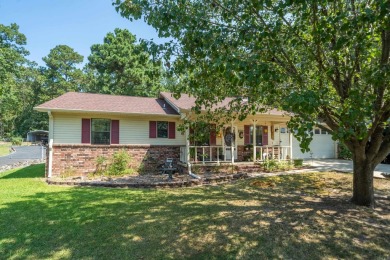 Lake Hamilton Home For Sale in Hot Springs Arkansas