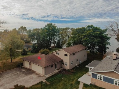 Lake Winnebago Home For Sale in Malone Wisconsin
