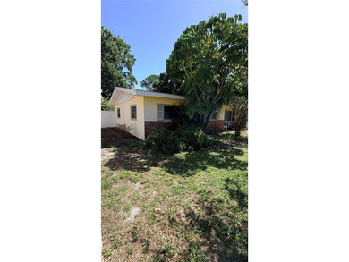 Under contract-accepting backup offers. PERFECT OPPORTUNITY FOR - photo 4