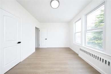 Beautifully Renovated Duplex One-Family Semi-Detached Brick Home - photo 14