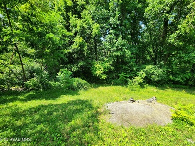 Unrestricted 1.35 Acre Lot - City Convenience with a Country - photo 6