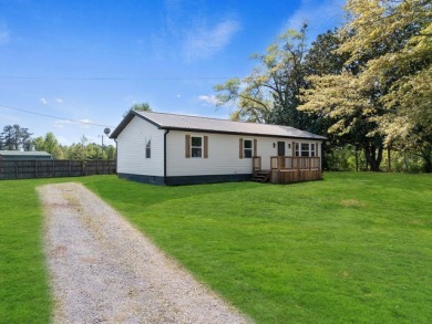 Enjoy the best of Smith Lake living without the waterfront price - photo 2