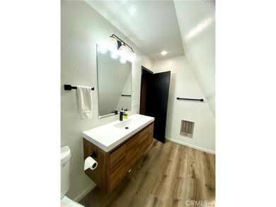 2125 4th - photo 6