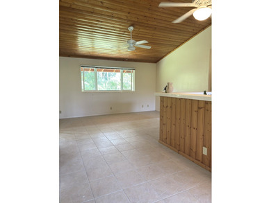 Paradise found in Hawaii!! Beautifully maintained home located - photo 8