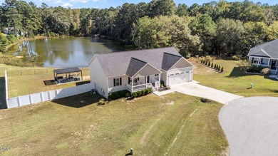 (private lake, pond, creek) Home For Sale in Smithfield North Carolina