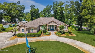 Why go on vacation when you can enjoy resort-style living every - photo 3