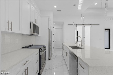 Experience modern living in this stunning 3-bedroom, 2-bath - photo 5