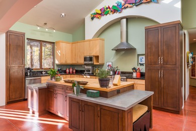 Discover the ''Inside/Outside Art Home,'' a one-of-a-kind custom - photo 12