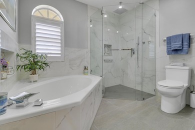 Must see to Believe!! Upgraded 3/2/2 with screened in pool, 2025 - photo 13
