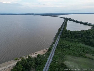 Lake Eufaula Weekend Getaway with RV Hookup, Boat Storage & - photo 14