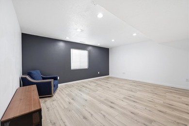Better than New & So Clean! Move-In and Relax! This Beautiful - photo 28