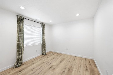 Better than New & So Clean! Move-In and Relax! This Beautiful - photo 30