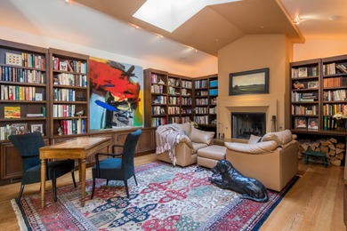 Discover the ''Inside/Outside Art Home,'' a one-of-a-kind custom - photo 33