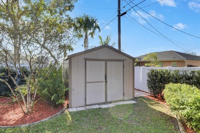 Must see to Believe!! Upgraded 3/2/2 with screened in pool, 2025 - photo 37