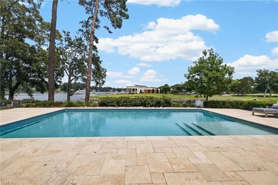 A gorgeous waterfront estate overlooking the 18th hole of the - photo 39
