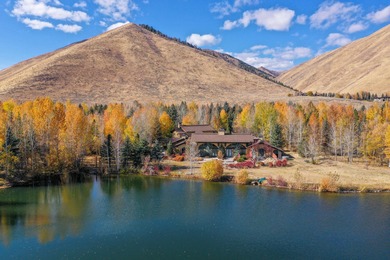 Discover the ''Inside/Outside Art Home,'' a one-of-a-kind custom - photo 54