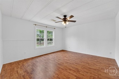 Recently appraised at $365,000 this property is priced to sell! - photo 13