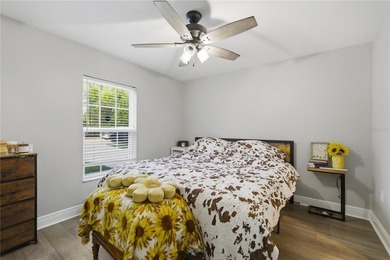 MOVE-IN READY CBS HOME IN WILLISTON HIGHLANDS - MODERN FINISHES - photo 13