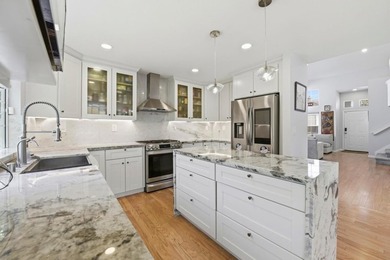 This elegant residence in Fremont's sought-after Parkmont - photo 15