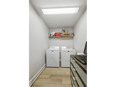 MOVE-IN READY CBS HOME IN WILLISTON HIGHLANDS - MODERN FINISHES - photo 20