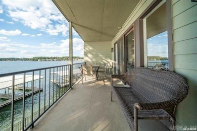 This 7 south level entry condo on Lake Hamilton allows short - photo 22