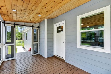 Escape the city and discover the Florida property you've been - photo 4