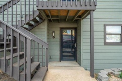 This 7 south level entry condo on Lake Hamilton allows short - photo 25